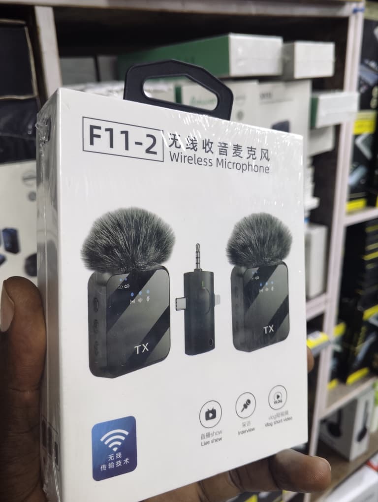 F11-2 wireless Microphone set noise cancelling