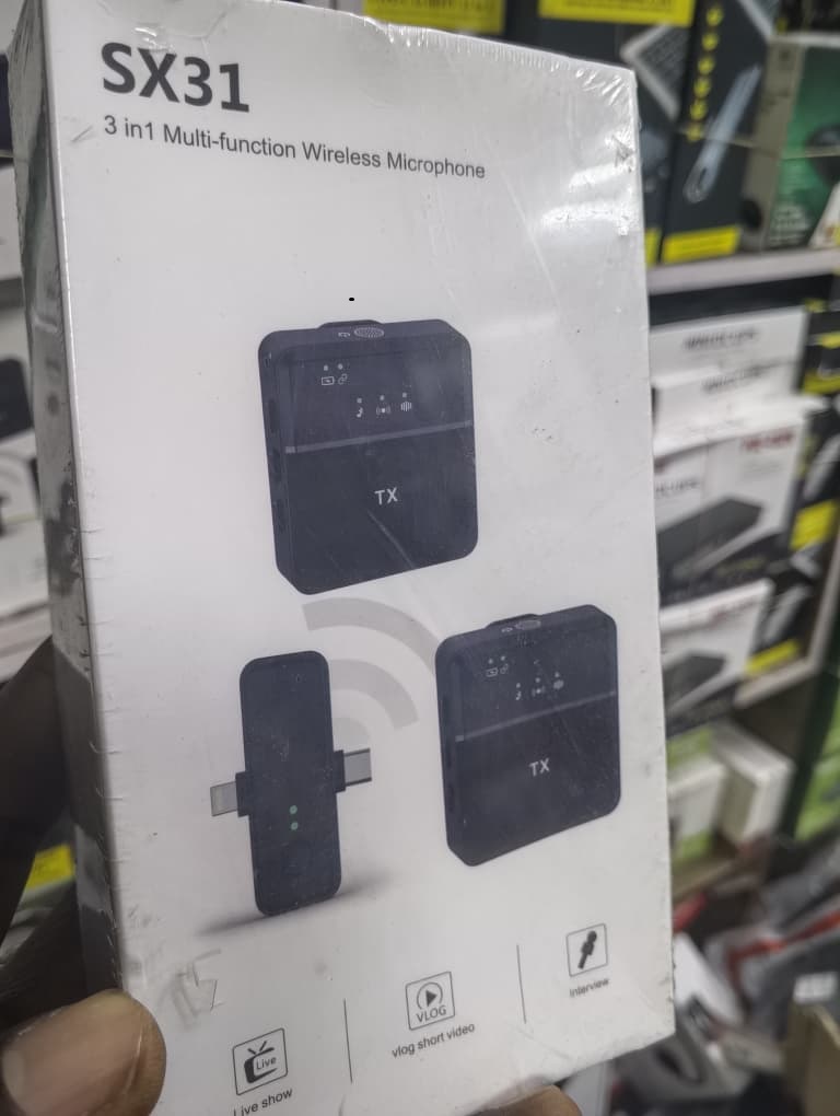SX31 Wireless Microphone set for content creation.